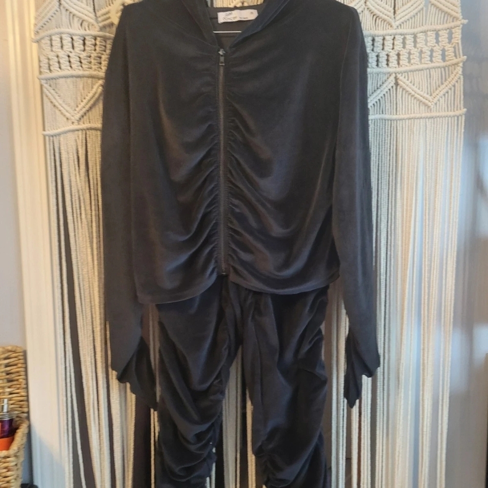 Black Ruched Velvet zip-up two-piece set Roma Concept by RoseE tracksuit Sz 2XL